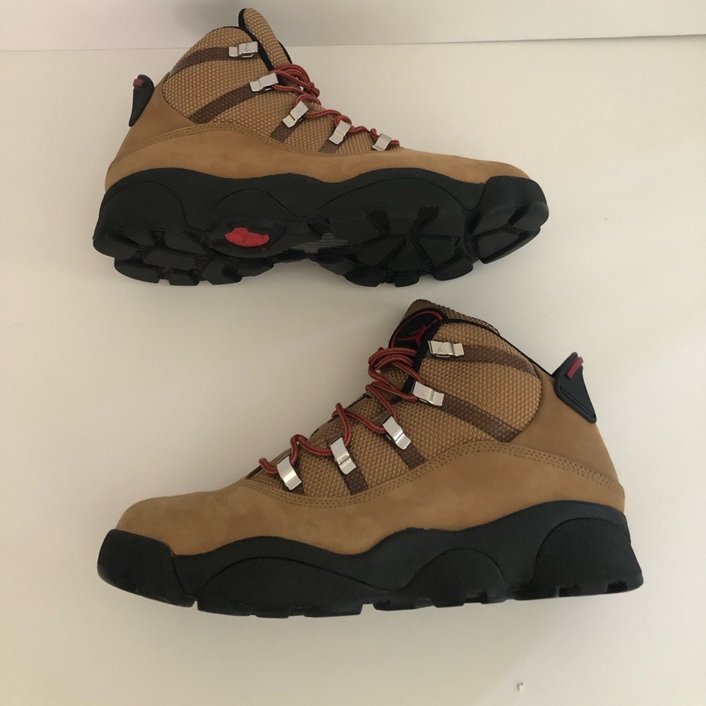 Nike Air Jordan - Picture 3 of 7